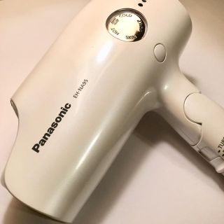 パナソニック(Panasonic)の【美品・送料無料】ナノケア ドライヤー EH-NA95 ホワイト(ドライヤー)