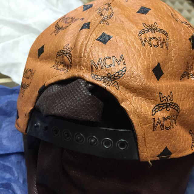 MCM(エムシーエム)のMCM✨キャップ🎩 レディースの帽子(キャップ)の商品写真