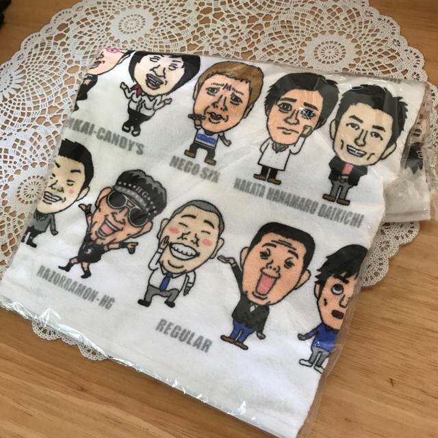 吉本芸人  フェイスタオル エンタメ/ホビーのタレントグッズ(お笑い芸人)の商品写真