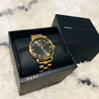 マークバイマークジェイコブス(MARC BY MARC JACOBS)のMARC JACOBS 時計 ブラック ゴールド(腕時計)