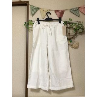 サマンサモスモス(SM2)のGWセール！新品＊SM2＊裾レースペチパンツ＊オフ(クロップドパンツ)