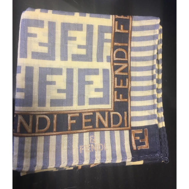 FENDI(フェンディ)の F E N  D Iハンカチ レディースのファッション小物(ハンカチ)の商品写真