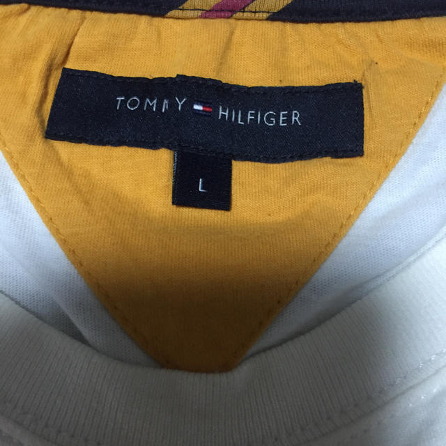 TOMMY HILFIGER(トミーヒルフィガー)の値下げ　トミーヒルフィガーティシャツ メンズのトップス(Tシャツ/カットソー(半袖/袖なし))の商品写真