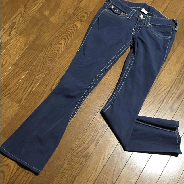 True Religion(トゥルーレリジョン)のTrue Religion パンツ カジュアル ネイビー NY購入 XS レディースのパンツ(カジュアルパンツ)の商品写真