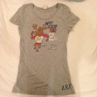 アバクロンビーアンドフィッチ(Abercrombie&Fitch)のビンテージ加工！ アバクロTシャツ(Tシャツ(半袖/袖なし))