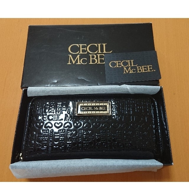 CECIL McBEE(セシルマクビー)の新品  箱入り  セシルマクビー  長財布  黒 レディースのファッション小物(財布)の商品写真