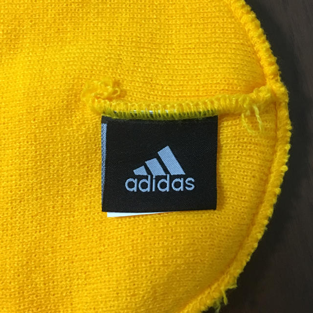 adidas(アディダス)のレイカーズ ニット帽 アディダス メンズの帽子(ニット帽/ビーニー)の商品写真