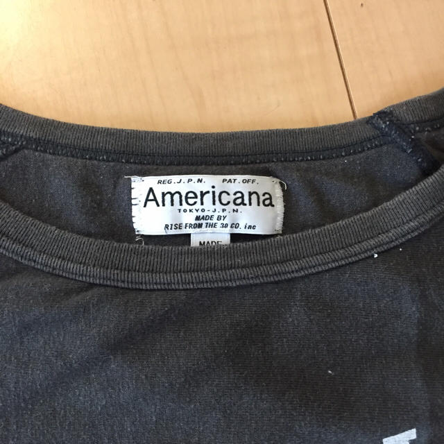 AMERICANA(アメリカーナ)のAmericana！アメリカーナ★長袖Ｔシャツ★黒 レディースのトップス(Tシャツ(長袖/七分))の商品写真