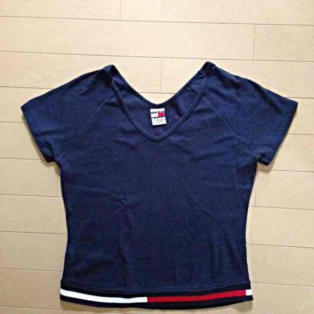 tommy girl(トミーガール)のトミーガール VネックTシャツ レディースのトップス(Tシャツ(半袖/袖なし))の商品写真