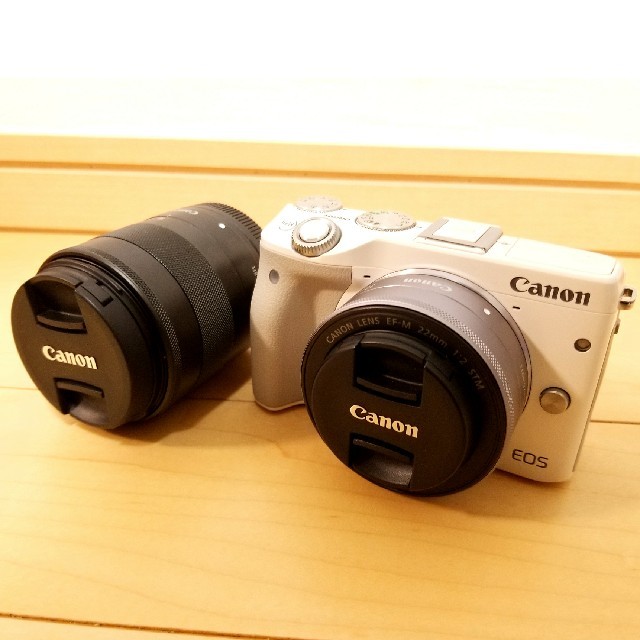 Canon EOS M3 ダブルレンズキットスマホ/家電/カメラ