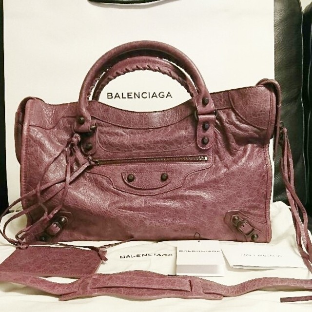 注目の福袋！ Balenciaga シティM 2wayバッグ BALENCIAGA 新品、未使用