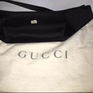 グッチ(Gucci)のGUCCIウエストポーチ(ボディバッグ/ウエストポーチ)