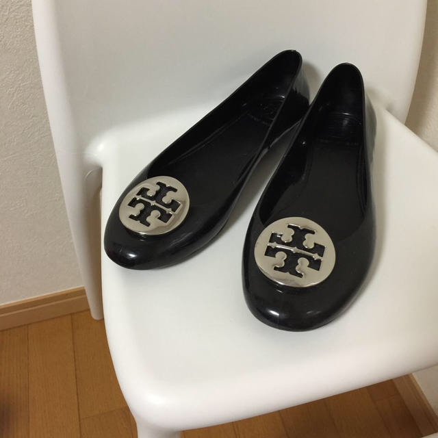 Tory Burch(トリーバーチ)のトリーバーチ♡黒×シルバーラバーシューズ レディースの靴/シューズ(ハイヒール/パンプス)の商品写真