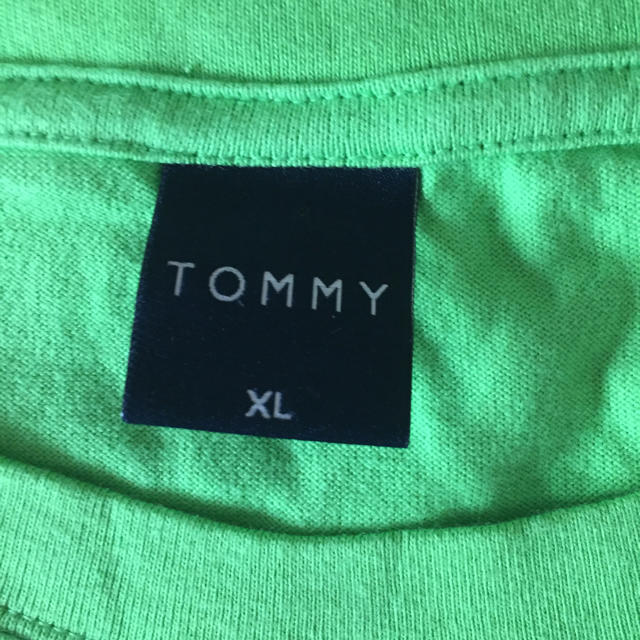 TOMMY HILFIGER(トミーヒルフィガー)の値下げ　トミーヒルフィガー ティシャツ メンズのトップス(Tシャツ/カットソー(半袖/袖なし))の商品写真