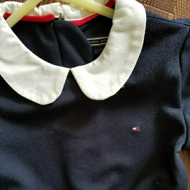 TOMMY HILFIGER(トミーヒルフィガー)のトミーフィルフィガー　キッズ　ワンピース キッズ/ベビー/マタニティのキッズ服女の子用(90cm~)(ワンピース)の商品写真