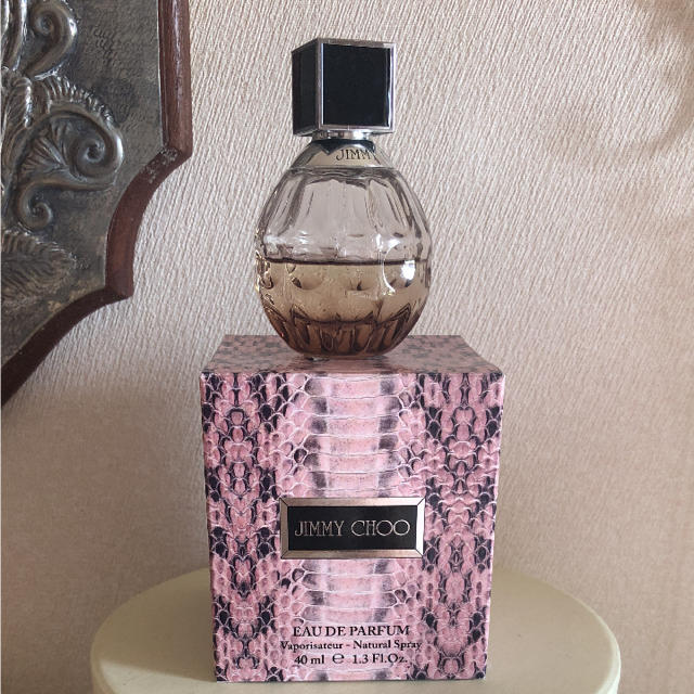 JIMMY CHOO(ジミーチュウ)のお値下げ中☆ジミーチュウ 香水☆ コスメ/美容の香水(香水(女性用))の商品写真