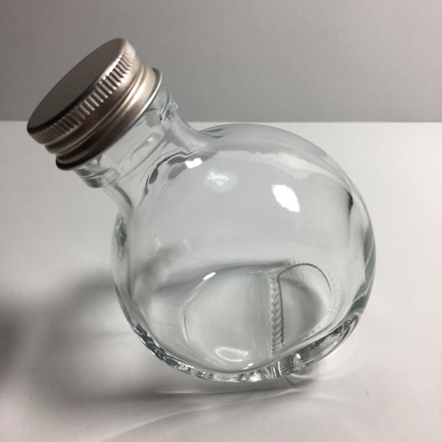 ハーバリウム 用ネコ瓶６本セット ハンドメイドのフラワー/ガーデン(プリザーブドフラワー)の商品写真