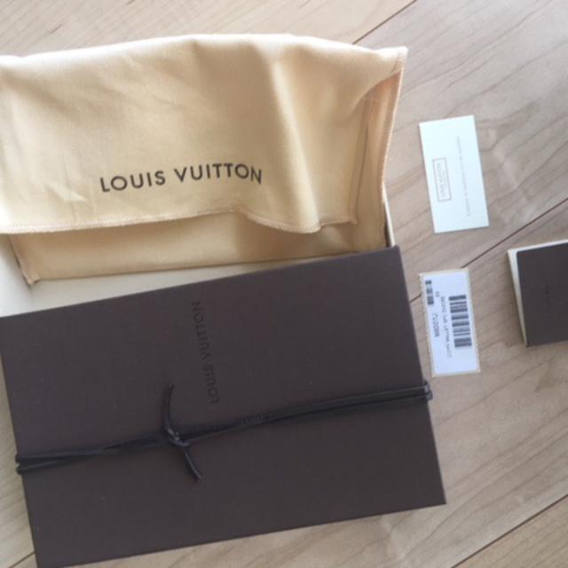 LOUIS VUITTON(ルイヴィトン)のLOUIS VUITTON ジッピー ウォレット エピ 長財布 中古 レディースのファッション小物(財布)の商品写真