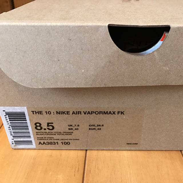 NIKE(ナイキ)のNIKE AIR VAPOR MAX OFF WHITE THE TEN メンズの靴/シューズ(スニーカー)の商品写真