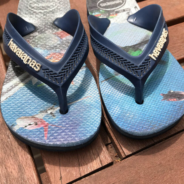 havaianas(ハワイアナス)のハワイアナス ビーサン 16㎝ プレーンズ キッズ/ベビー/マタニティのキッズ靴/シューズ(15cm~)(サンダル)の商品写真