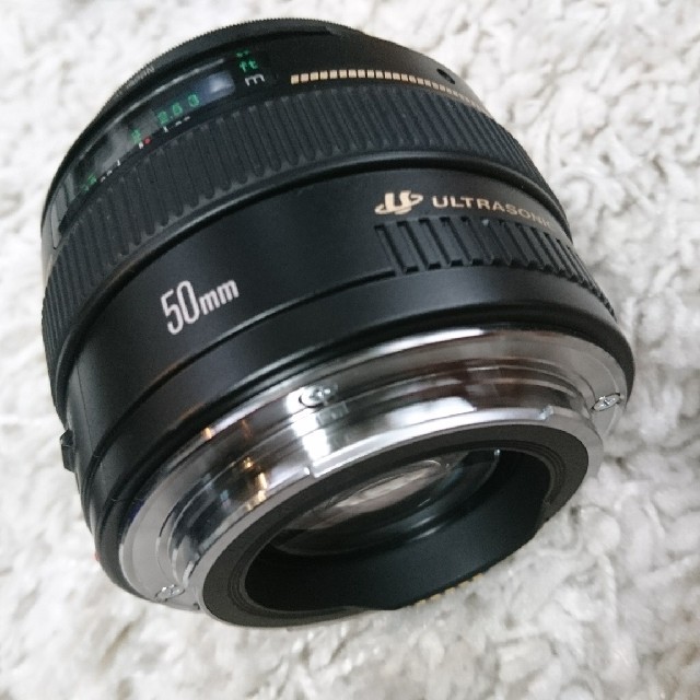 Canon(キヤノン)のキャノン EF50mm f1.4 USM スマホ/家電/カメラのカメラ(レンズ(単焦点))の商品写真