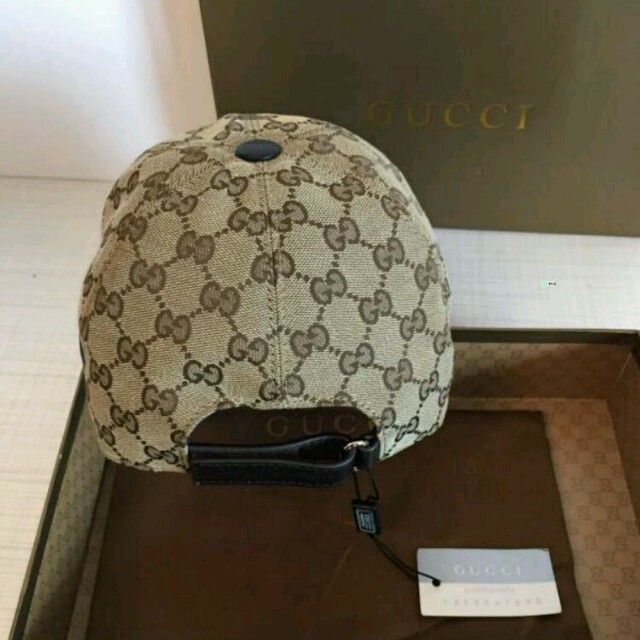 Gucci(グッチ)の新品未使用 グッチ　キャップ
 メンズの帽子(キャップ)の商品写真