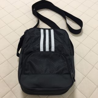 アディダス(adidas)のadidas ショルダーミニバッグ(その他)