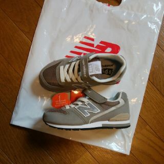 ニューバランス(New Balance)の【新品】18㎝ new balance996 グレー (スニーカー)