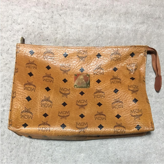 MCM(エムシーエム)のMCM セカンドバッグ レディースのバッグ(ハンドバッグ)の商品写真