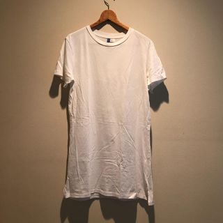 エイチアンドエム(H&M)のH&M ロング丈 シャツ 2着セット(Tシャツ/カットソー(半袖/袖なし))