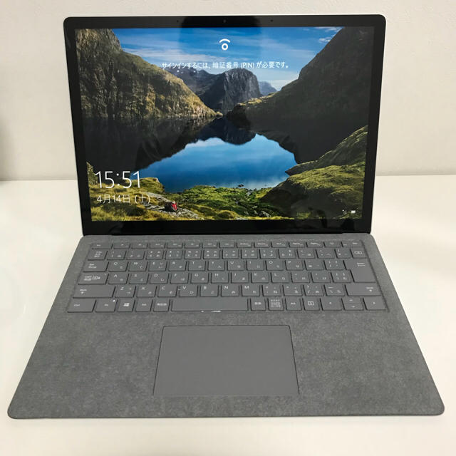 Microsoft(マイクロソフト)のsurface Laptop i5 SSD256 8GB スマホ/家電/カメラのPC/タブレット(ノートPC)の商品写真