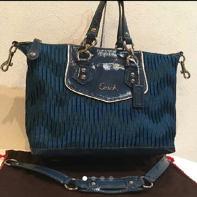 COACH(コーチ)のCOACH  コーチ  マディソンハンドバッグ レディースのバッグ(ハンドバッグ)の商品写真