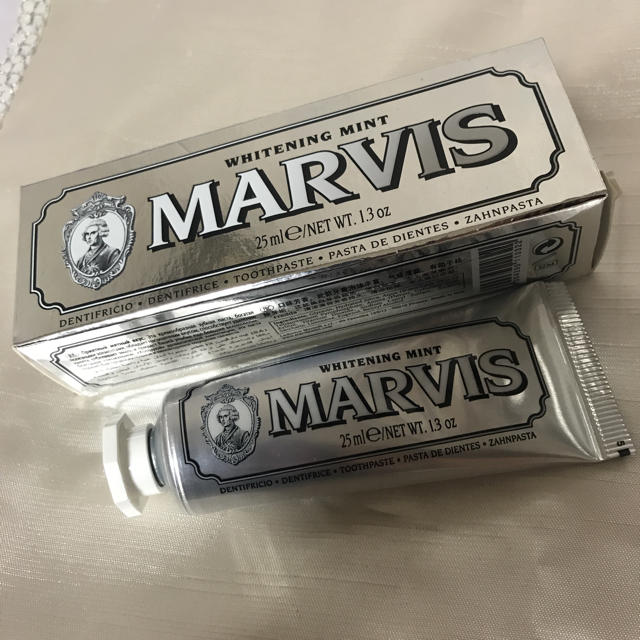 MARVIS(マービス)のMARVIS ホワイトニング歯磨き粉 コスメ/美容のオーラルケア(歯磨き粉)の商品写真