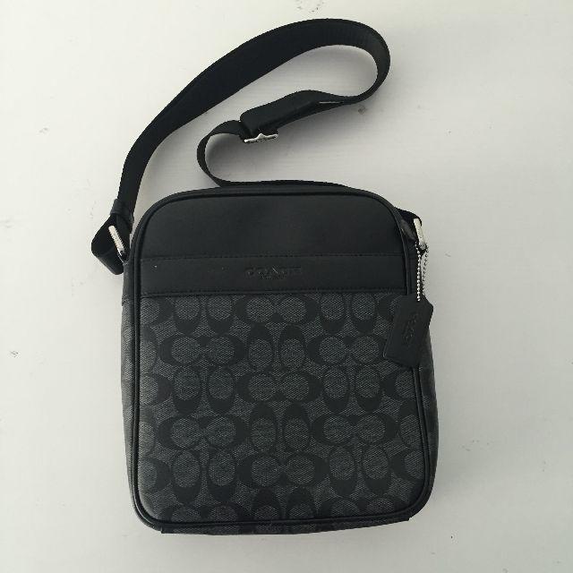 COACH - ショルダーバッグ  COACH　メンズバッグ   コーチ