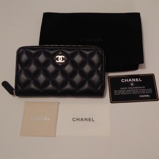 CHANEL - 新品未使用 シャネル ジップミニウォレットの通販 by na
