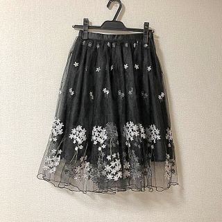 ノエラ(Noela)のNoela 花柄刺繍チュールスカート(ひざ丈スカート)