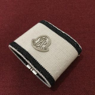 モンクレール(MONCLER)の美品 MONCLER モンクレール リストバンド 正規品(ブレスレット/バングル)