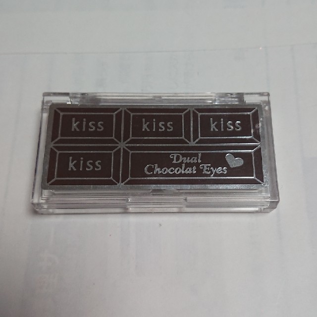 Kiss Me(キスミーコスメチックス)のKiss デュアル ショコラ アイズ01 コスメ/美容のベースメイク/化粧品(アイシャドウ)の商品写真