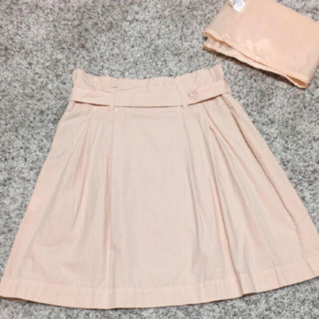 FRAMeWORK(フレームワーク)のベビーピンク スカート レディースのスカート(ミニスカート)の商品写真