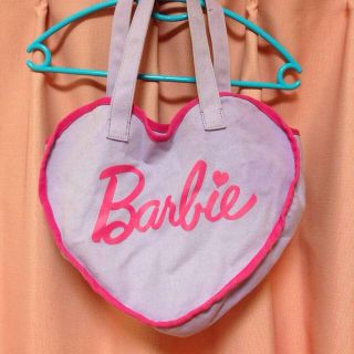 Barbie - ハート型トートバッグの通販 by mk's shop｜バービーならラクマ