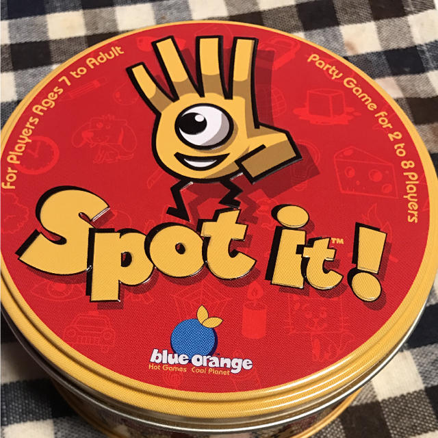 ドブル DOBBLE SPOT IT アナログゲーム カードゲーム エンタメ/ホビーのテーブルゲーム/ホビー(その他)の商品写真