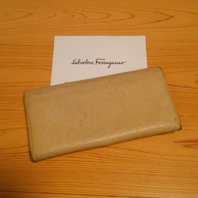 Salvatore Ferragamo(サルヴァトーレフェラガモ)のフェラガモ 長財布 箱つき メンズのファッション小物(長財布)の商品写真