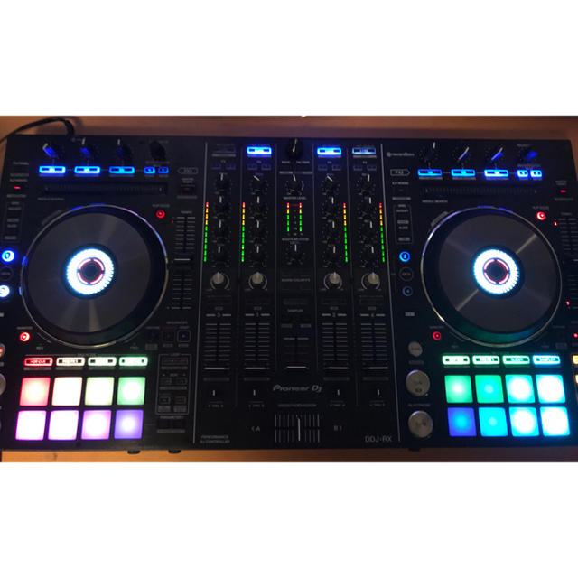 Pioneer(パイオニア)の【レモネード様専用】Pioneer DDJ-RX 美品 楽器のDJ機器(DJコントローラー)の商品写真