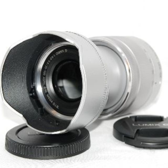 Panasonic(パナソニック)の★新品同様★超軽くコンパクトな望遠！★パナソニック 35-100mm スマホ/家電/カメラのカメラ(レンズ(ズーム))の商品写真