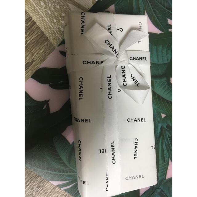 CHANEL(シャネル)のまゆさま専用 CHANEL シャネル No5 ギフトコレクション コスメ/美容のボディケア(ボディソープ/石鹸)の商品写真