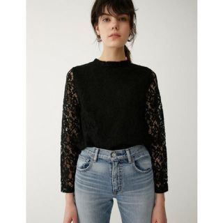 マウジー(moussy)のHIGH NECK LACE TOP moussy レース 新作(カットソー(長袖/七分))