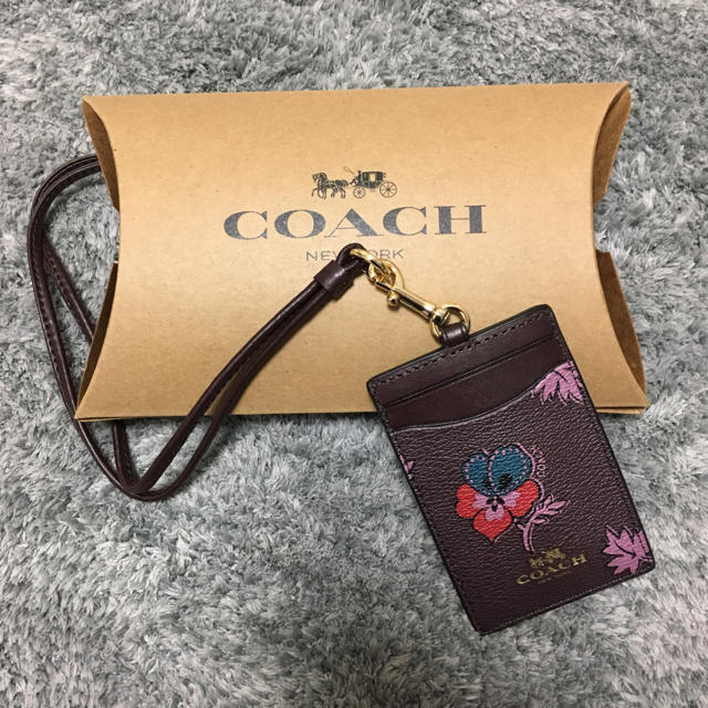 COACH(コーチ)のコーチ パスケース レディースのファッション小物(パスケース/IDカードホルダー)の商品写真