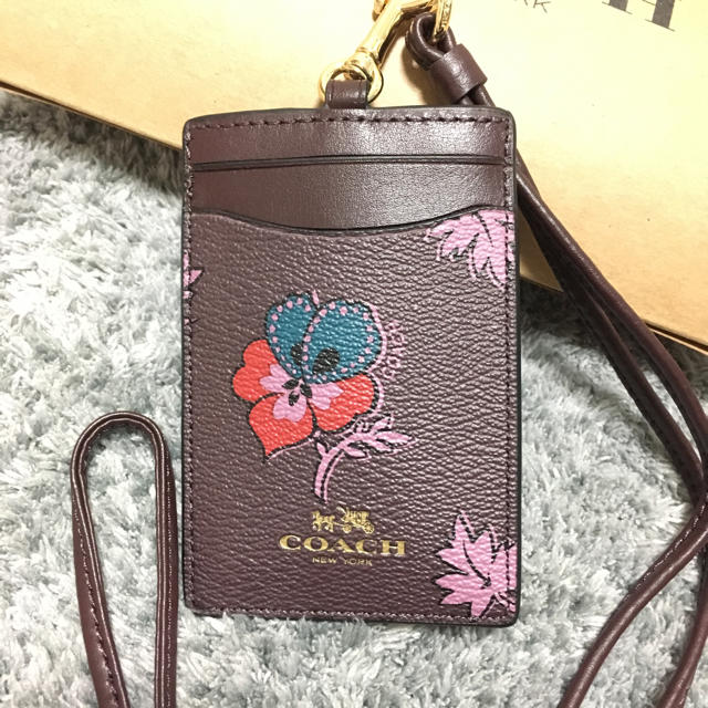 COACH(コーチ)のコーチ パスケース レディースのファッション小物(パスケース/IDカードホルダー)の商品写真