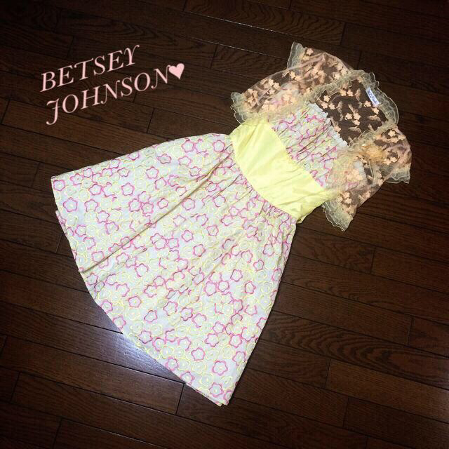 Betsey Johnson ドレス