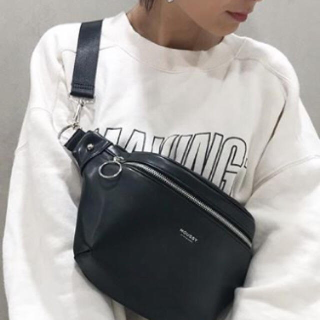 即完売品♡MOUSSY waist&shoulder BAG♪ボディーバッグ | フリマアプリ ラクマ